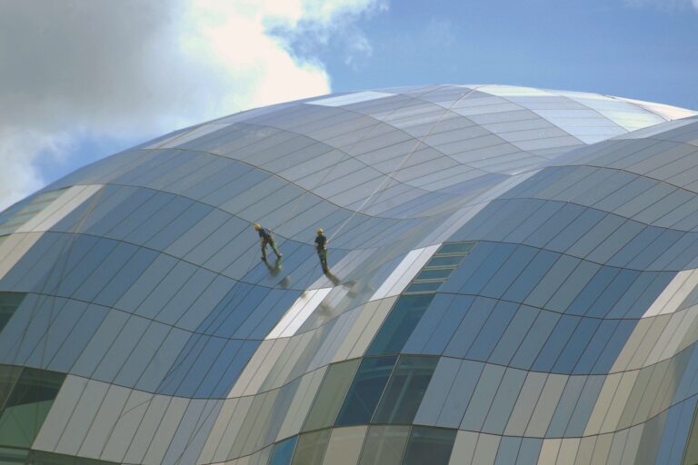 MTN’s Best Rope Access Dome Cleaning Services in Dubai
