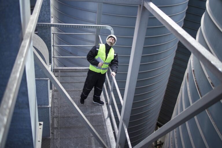 Water Tank Cleaning Services in Dubai