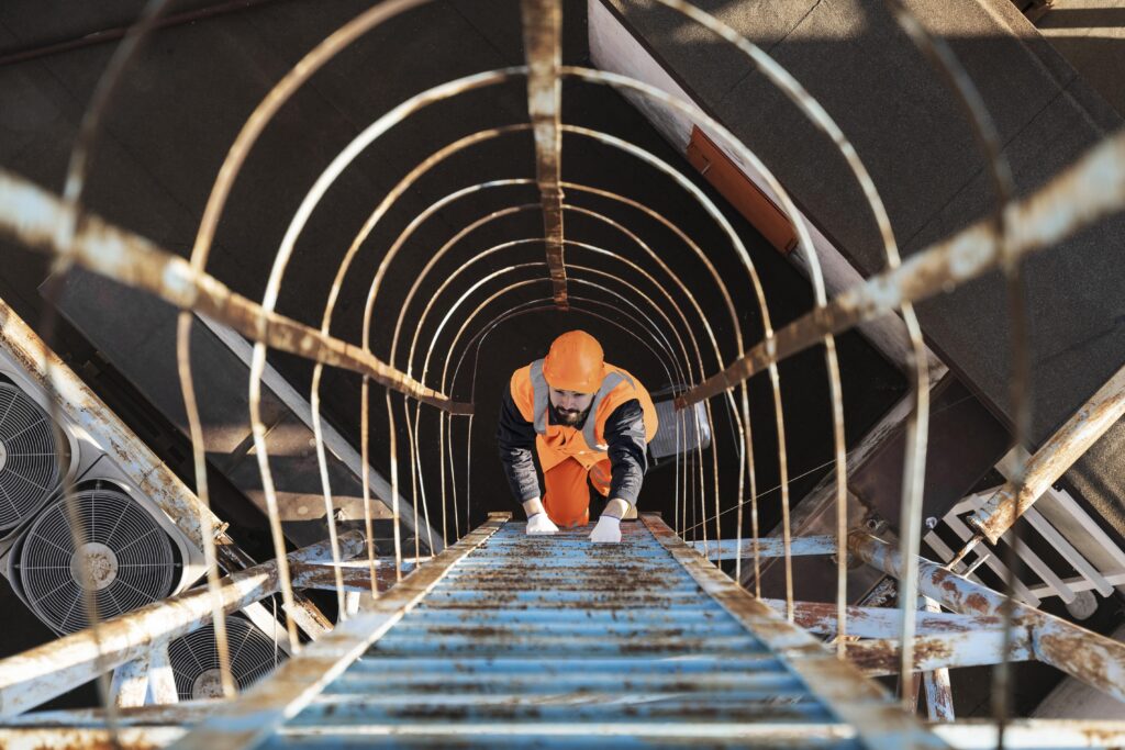 Confined Spaces work with Rope Access in UAE